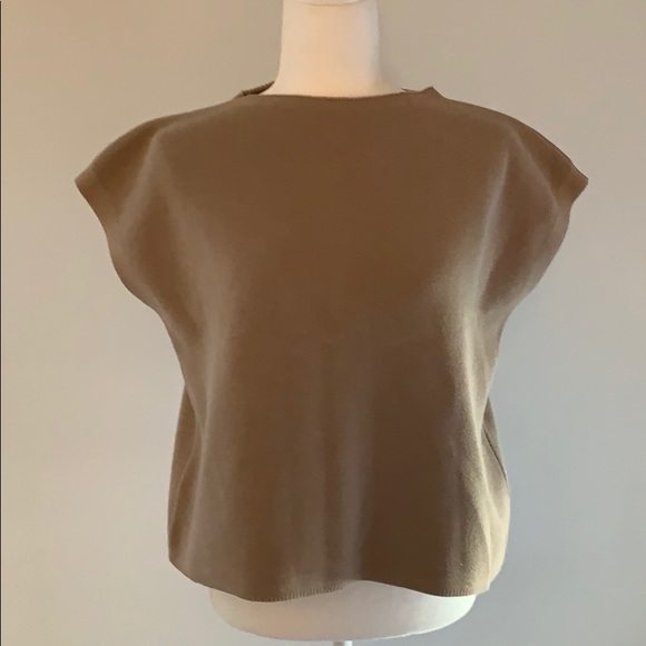 Chris Triola Sweaters - Chris Triola Cropped Knit Sweater